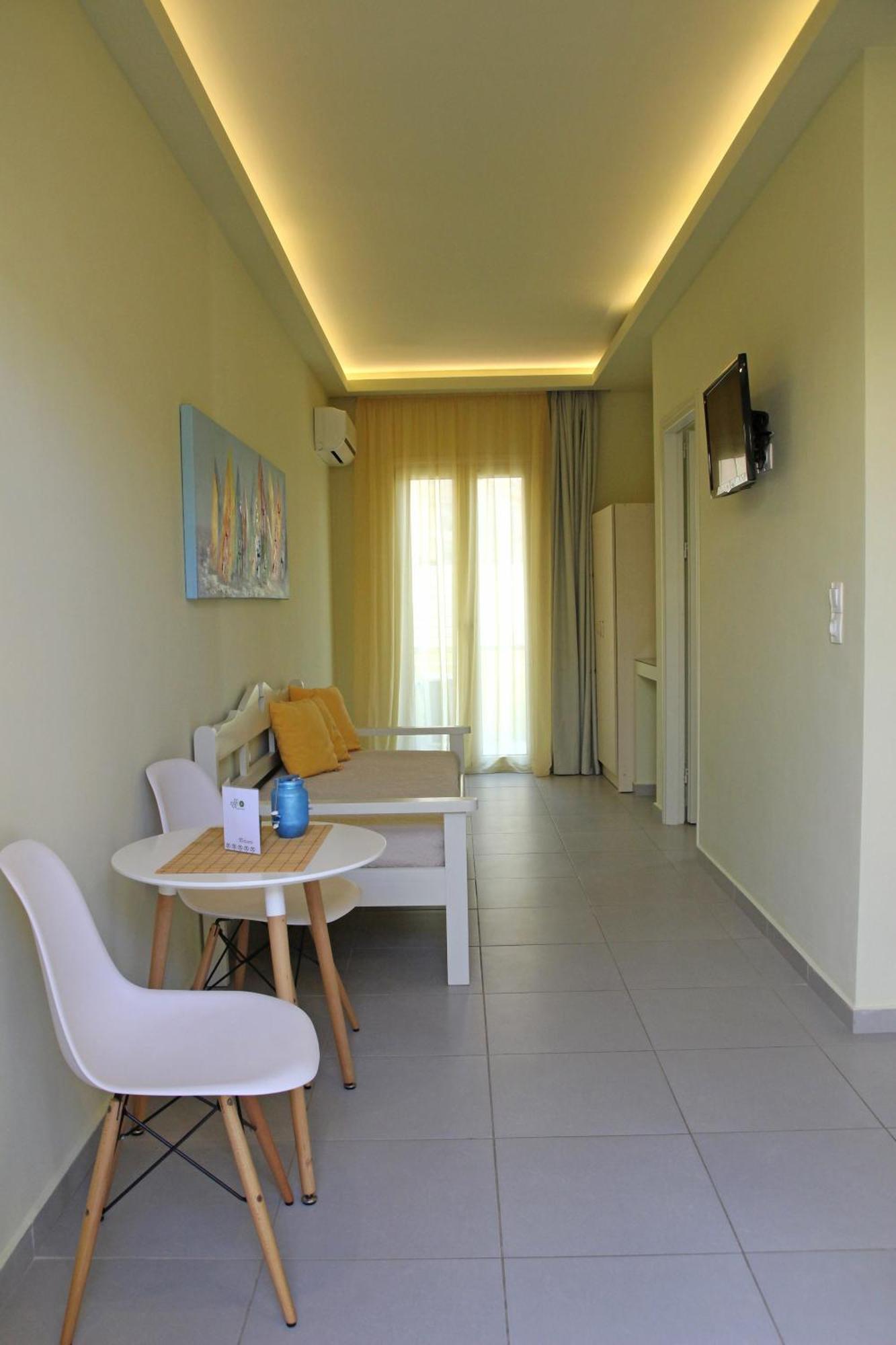 Effi Apartments ปลาเตเนียส ห้อง รูปภาพ
