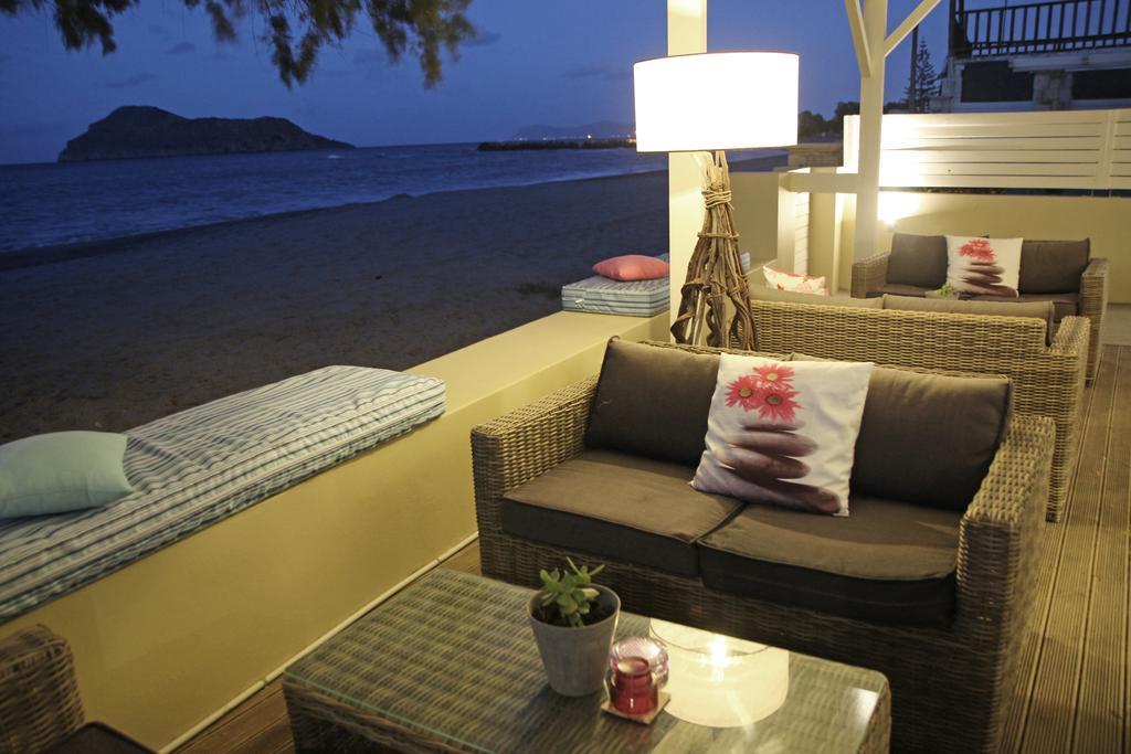 Effi Apartments ปลาเตเนียส ภายนอก รูปภาพ