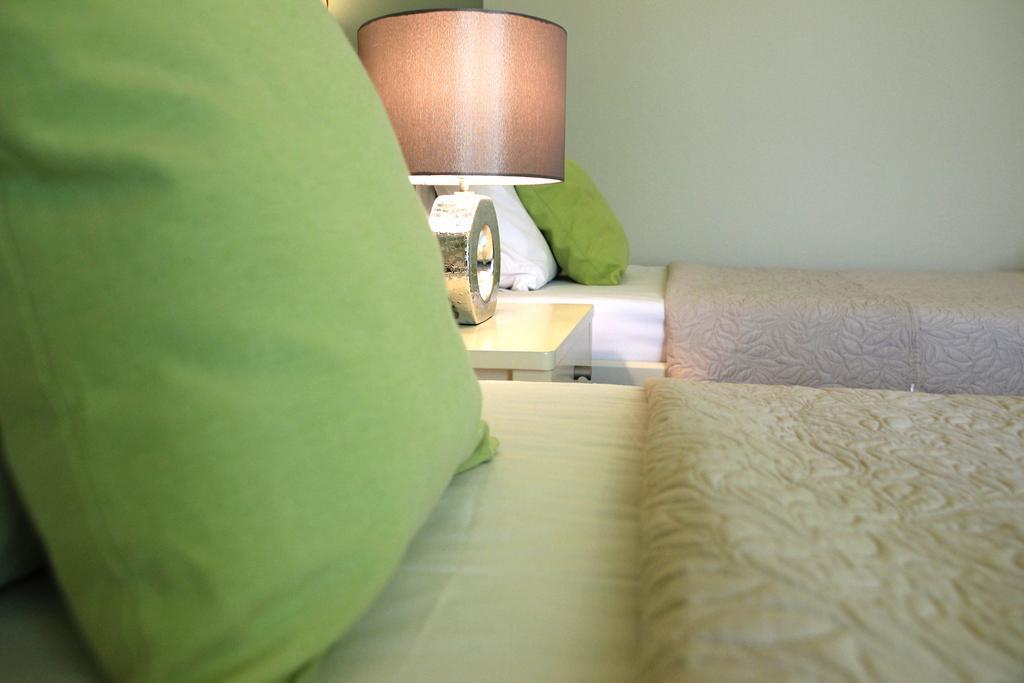 Effi Apartments ปลาเตเนียส ภายนอก รูปภาพ