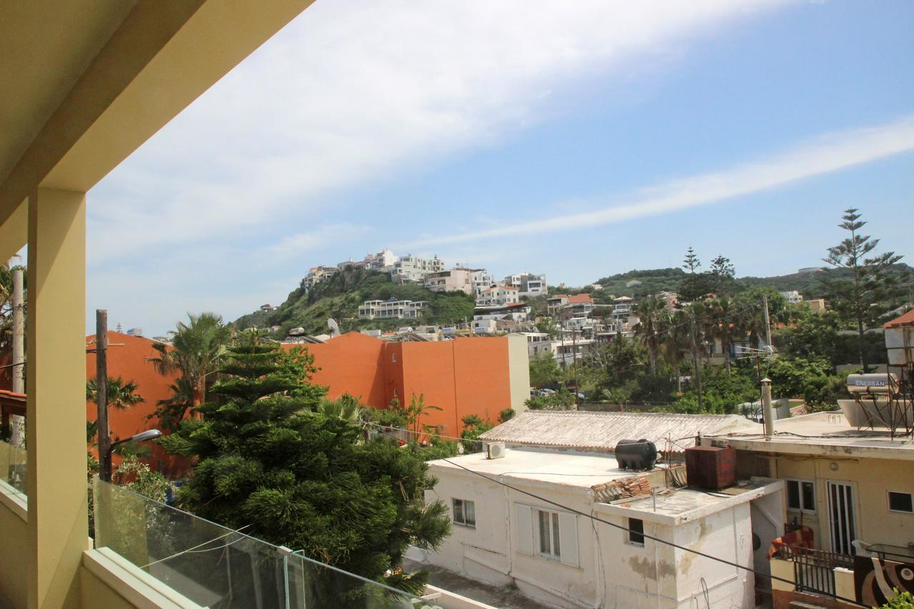 Effi Apartments ปลาเตเนียส ภายนอก รูปภาพ
