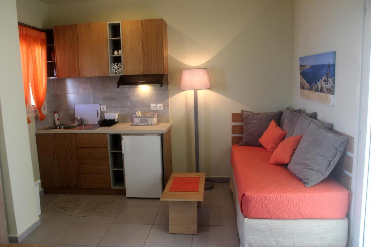 Effi Apartments ปลาเตเนียส ห้อง รูปภาพ