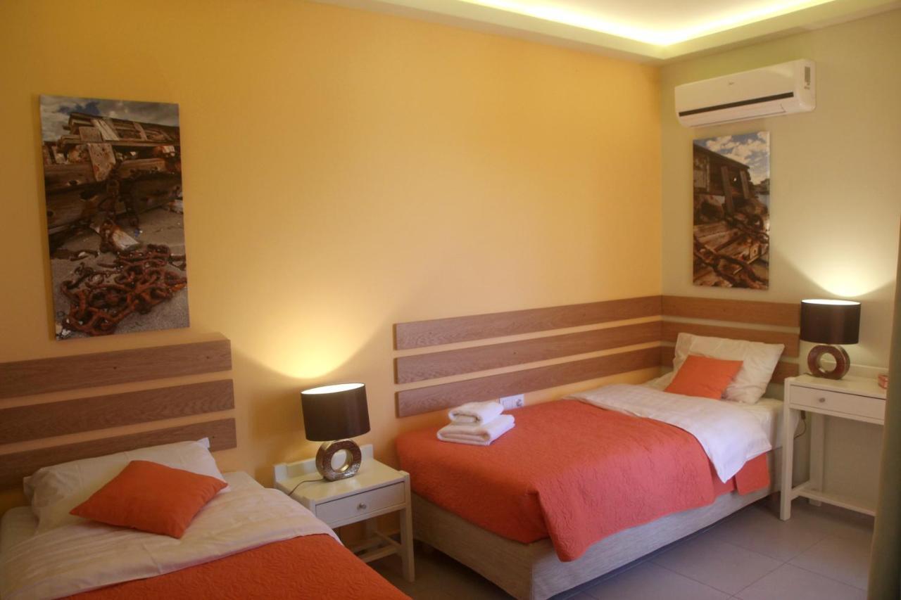 Effi Apartments ปลาเตเนียส ห้อง รูปภาพ